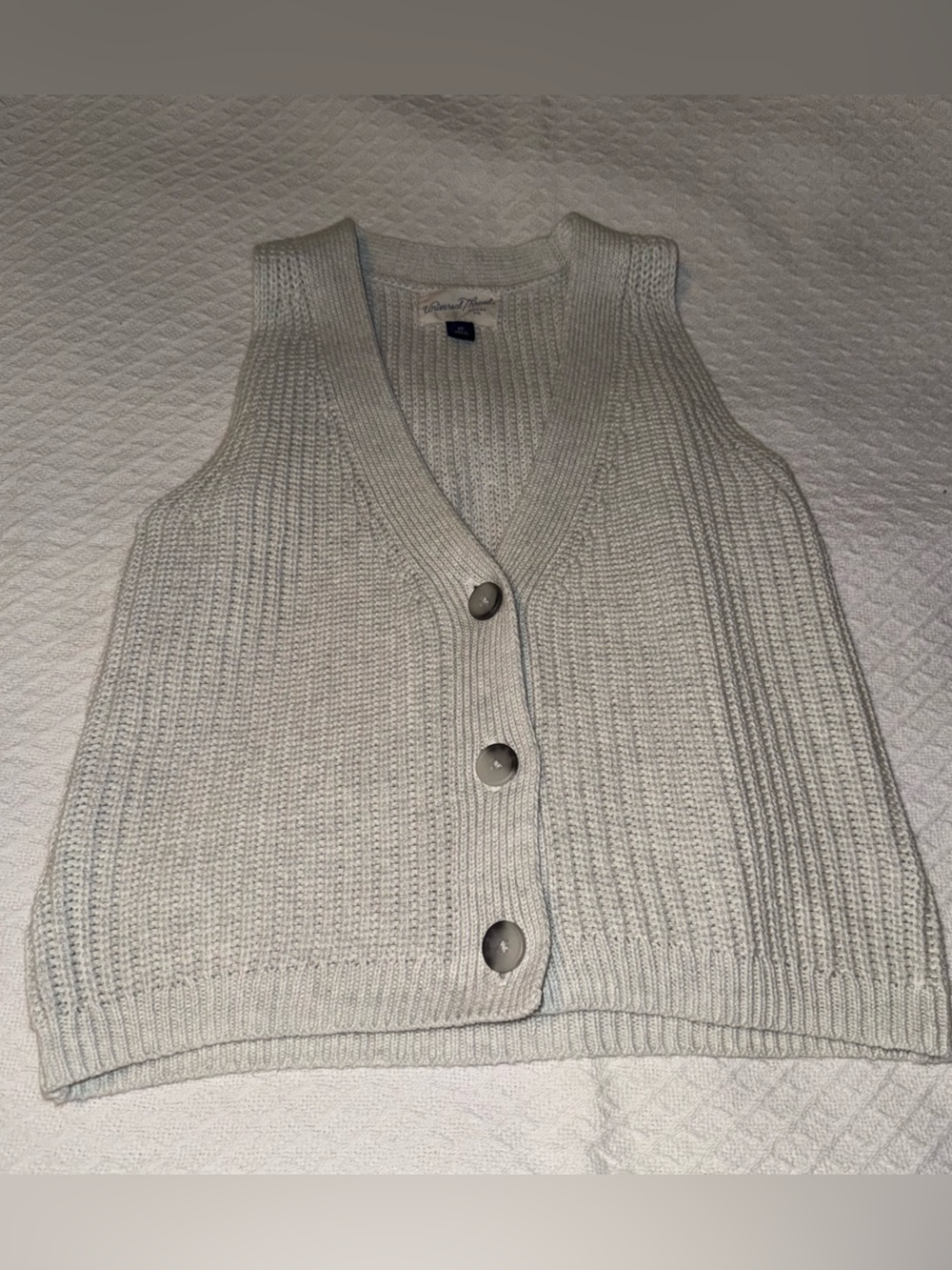 Universal Thread Light Gray Chunky Knit Button Vest